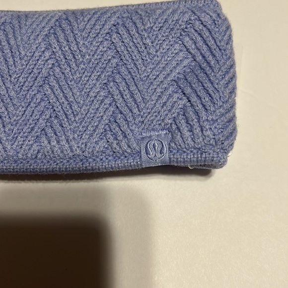 Lululemon Ear Warmer - Picture 3 of 8